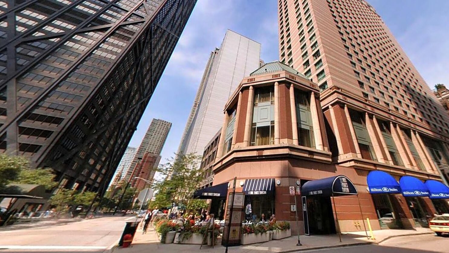 Hilton: 4 days/3 nights at the Chicago Magnificent Mile, a Hilton Grand Vacations Club in Chicago, Illinois for $349