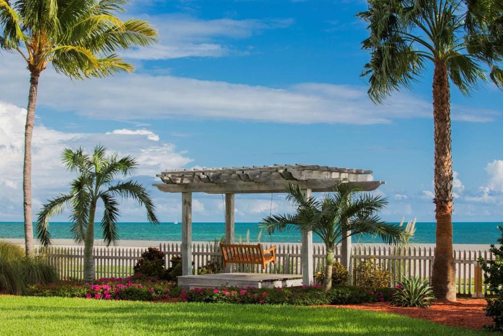 Hyatt: 4 days/3 nights at the Hyatt Vacation Club at Windward Pointe in Key West, Florida for $499